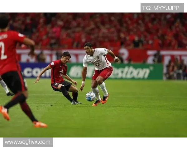 上港迎战悉尼董路强强对决期待精彩瞬间与激情碰撞 上港迎战悉尼董路强强对决期待精彩瞬间与激情碰撞