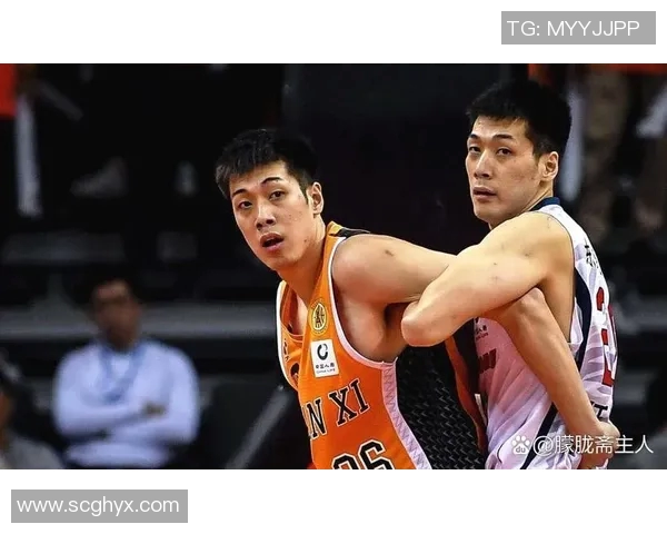 任骏飞领衔球队奋战新赛季展现篮球才华与团队精神的决心与信念